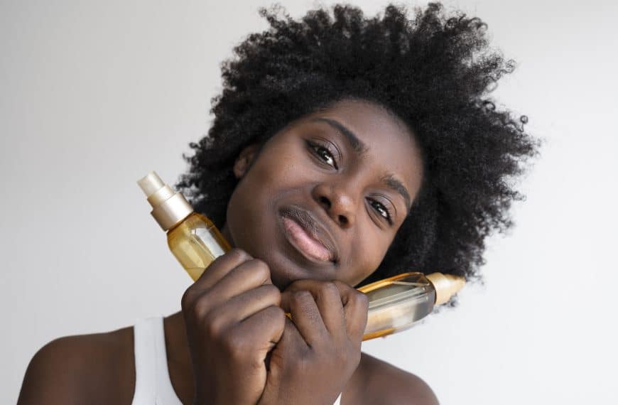 Huile d’argan noircit la peau :…