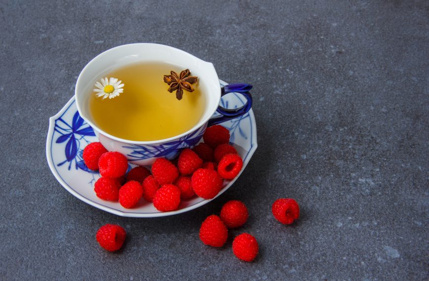 La tisane de feuille de framboisier…