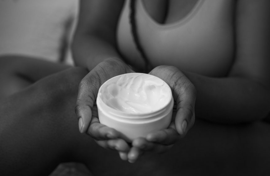 Crème pour hémorroïdes pour cernes :…